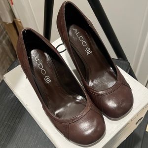 ALDO leather “Grayce” Wedge shoes